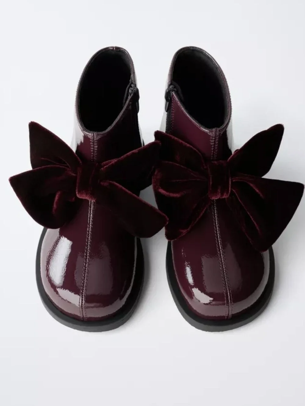 (BNWT) ZARA Patent Finish Bow Ankle Boots